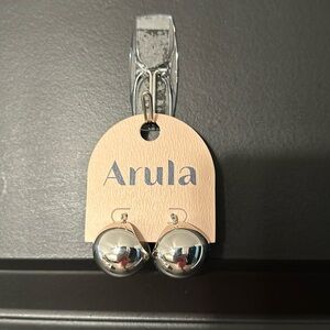 Arula earrings